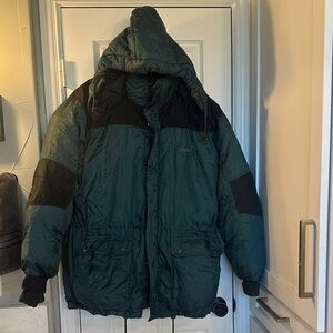Men's Dark Green and Black Puffer Jacket